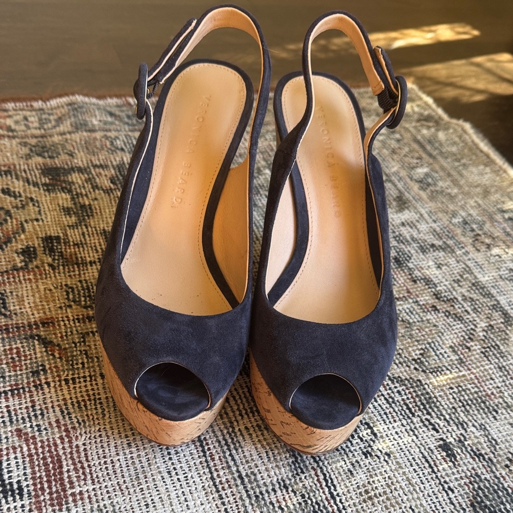 EUC VERONICA BEARD CORK SUEDE WEDGES